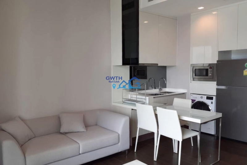 1 bedroom for rent close to Phetchaburi MRT