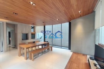 HR0000246, Luxurious 3-storey detached house for rent near Town in Town Village