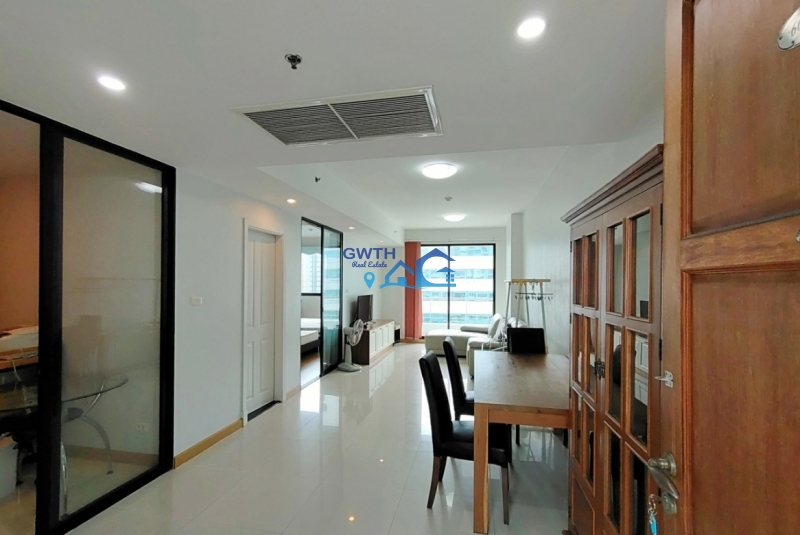 1 bedroom for rent close to Phetchaburi MRT